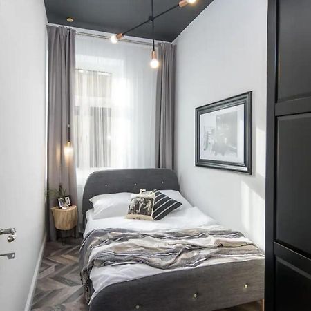 Jozefa 20 Street 2 Bedroom Apartment Krakow Bagian luar foto